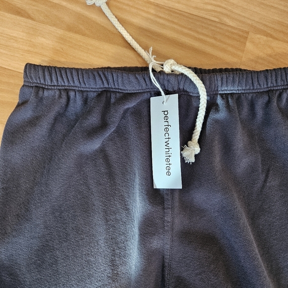 Perfect White Tee Johnny Sweatpants - Picture 4 of 4